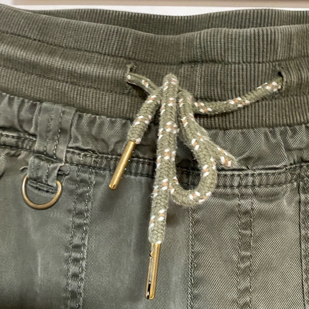 Pilcro by Anthropologie Women’s Olive Jogger Pants - Size S - Picture 4 of 12